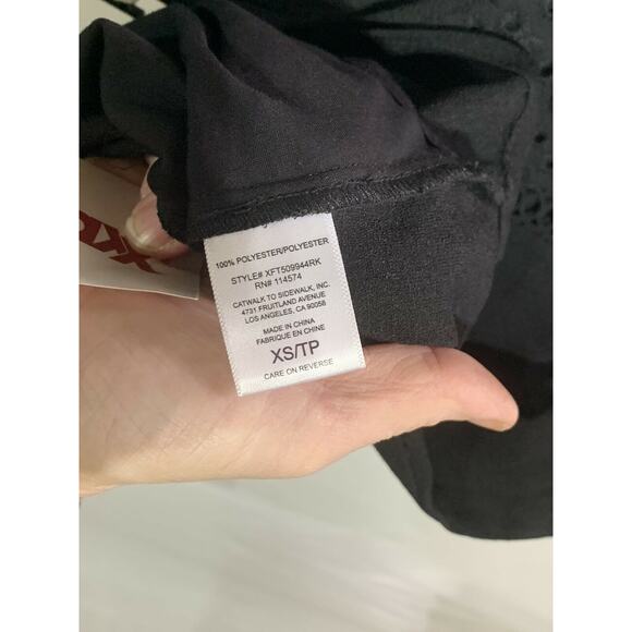 Pleione Black Embroidered Eyelet Trim Oversized Sleeveless Tank XS New - Picture 5 of 6